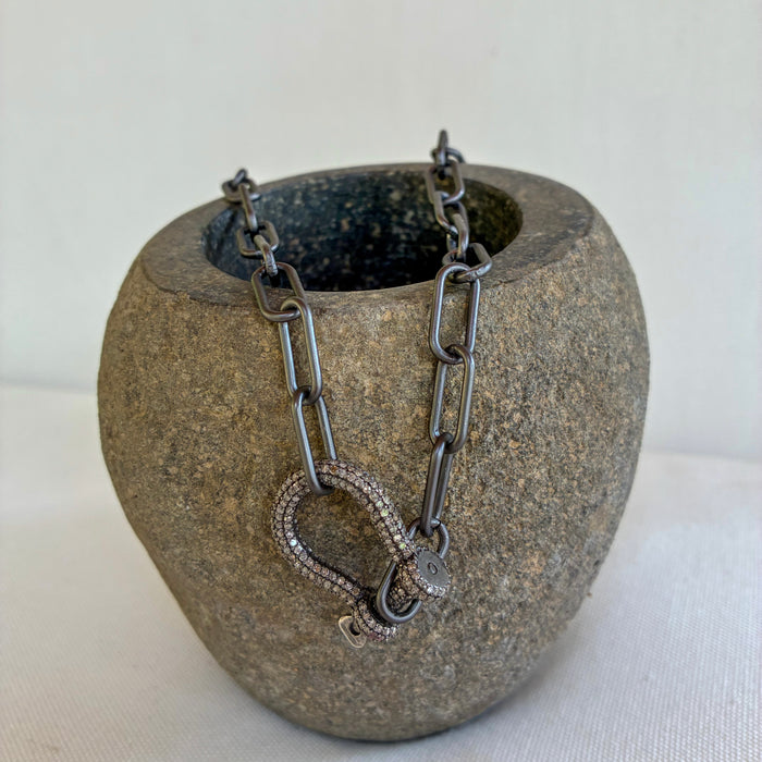 Hammered Shackle Necklace